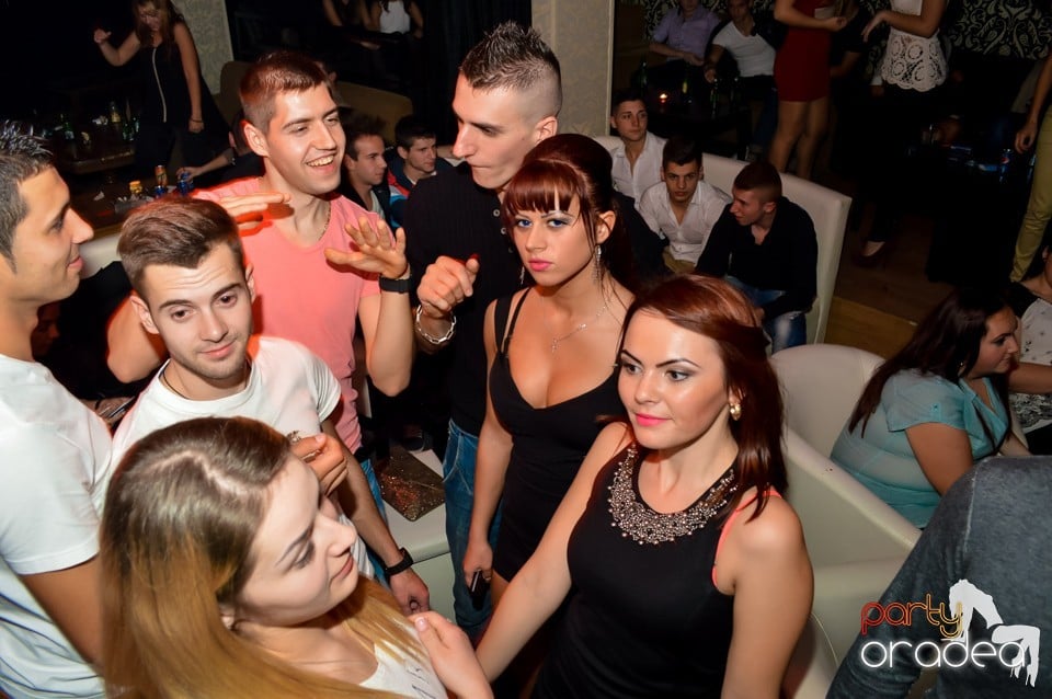 Muzica live Blaga de la Oradea, 