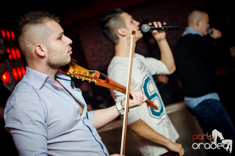 Muzica live Blaga de la Oradea, 