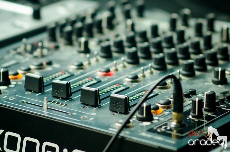 Muzica live Blaga de la Oradea, 