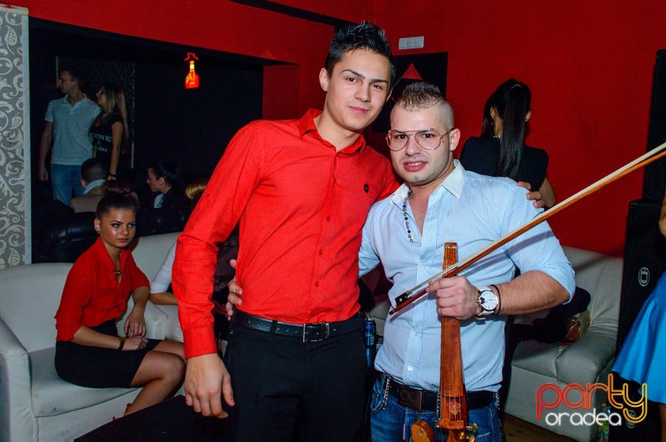 Muzica live Blaga de la Oradea, 