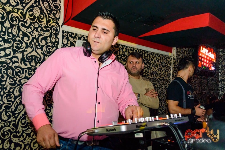 Muzica live Blaga de la Oradea, 