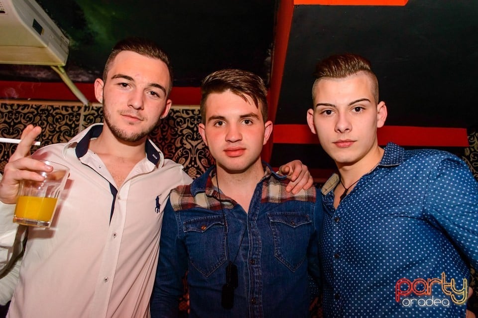 Muzica live Blaga de la Oradea, 