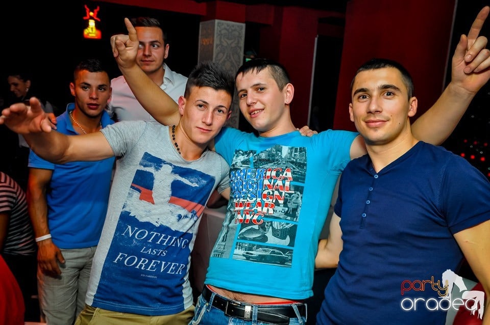 Muzica live Blaga de la Oradea, 