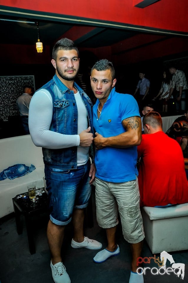 Muzica live Blaga de la Oradea, 