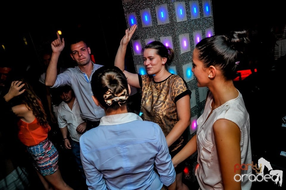 Muzica live Blaga de la Oradea, 