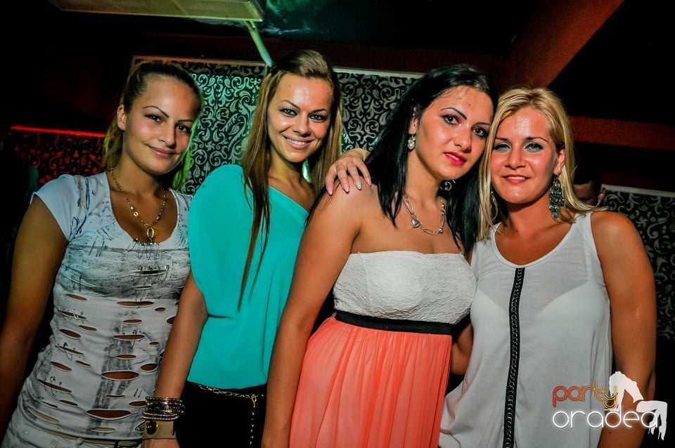 Muzica live Blaga de la Oradea, 