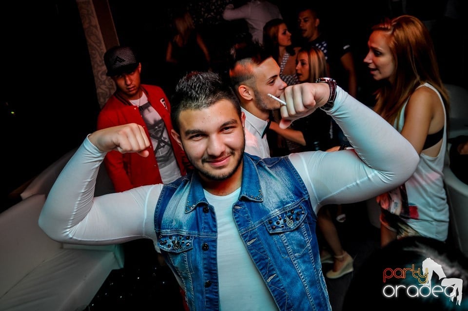 Muzica live Blaga de la Oradea, 