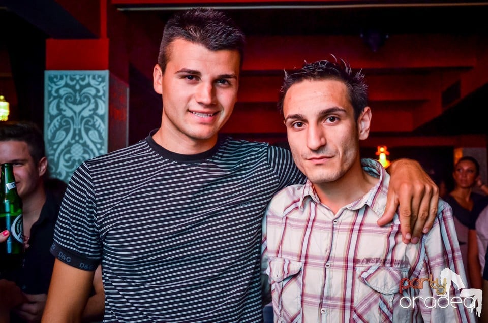 Muzica live Blaga de la Oradea, 