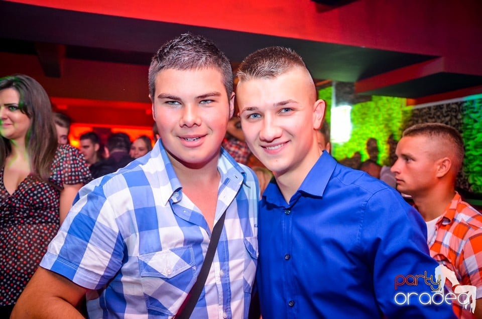 Muzica live Blaga de la Oradea, 