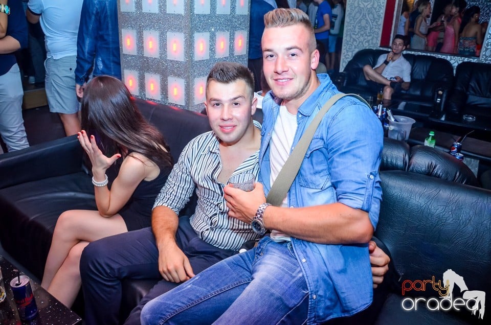 Muzica live Blaga de la Oradea, 