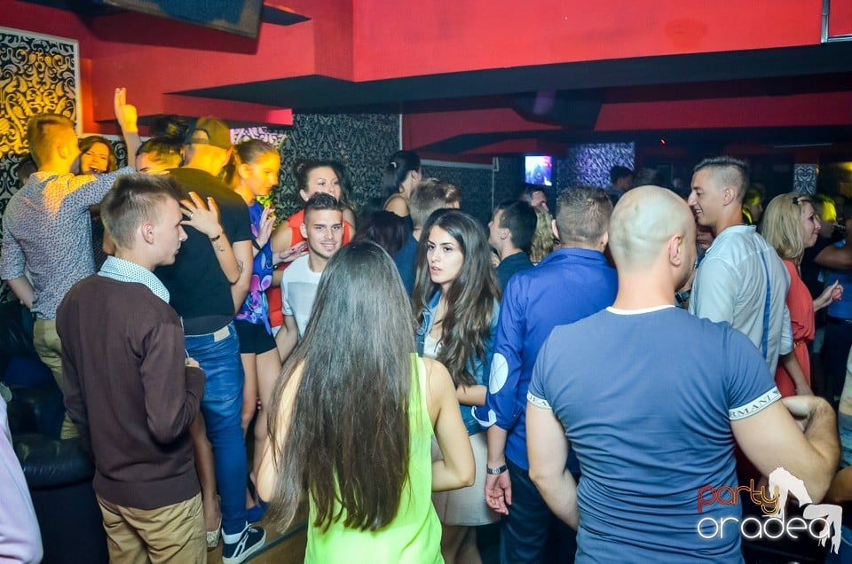 Muzica live Blaga de la Oradea, 