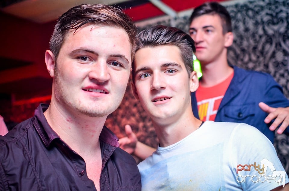 Muzica live Blaga de la Oradea, 