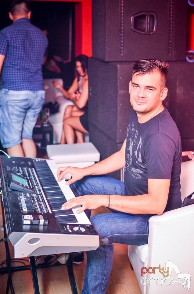 Muzica live Blaga de la Oradea, 