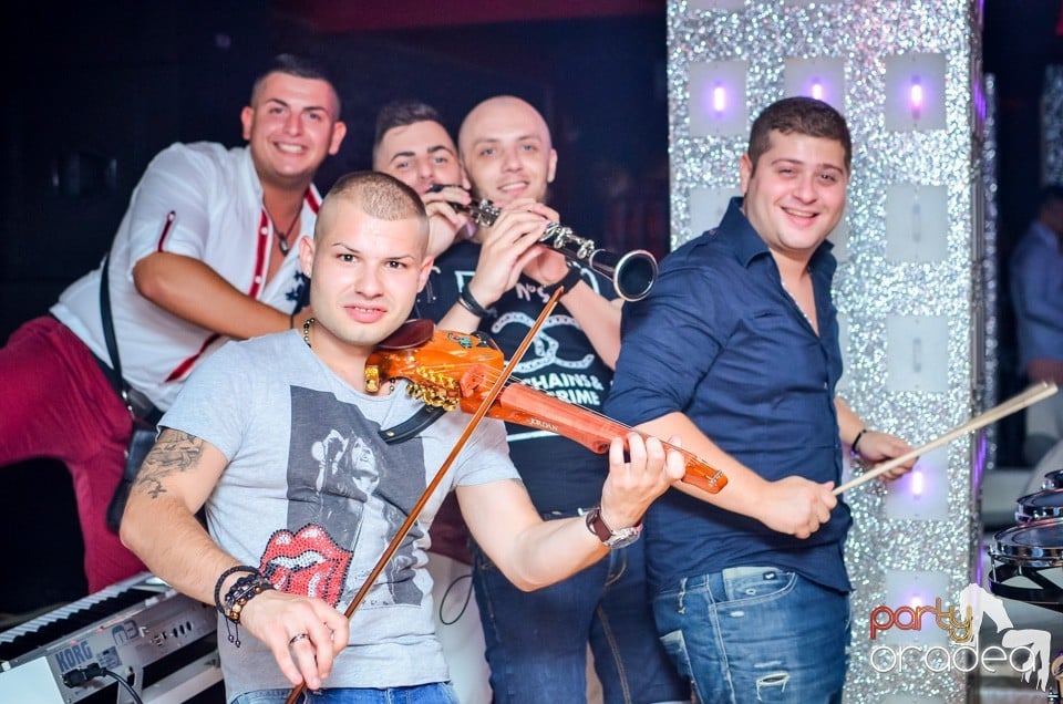 Muzica live Blaga de la Oradea, 