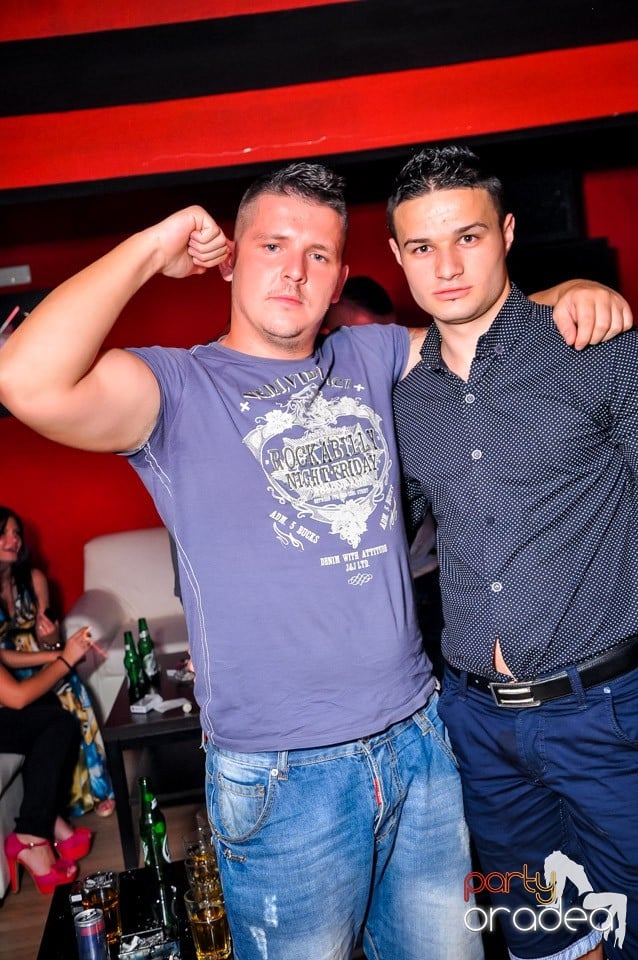 Muzica live Blaga de la Oradea, 