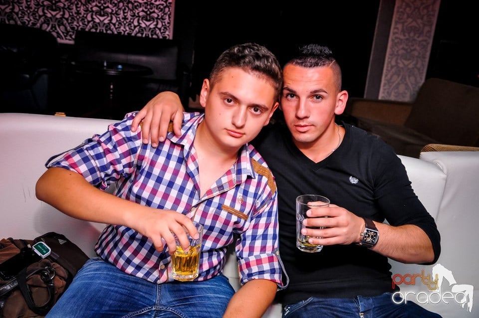 Muzica live Blaga de la Oradea, 