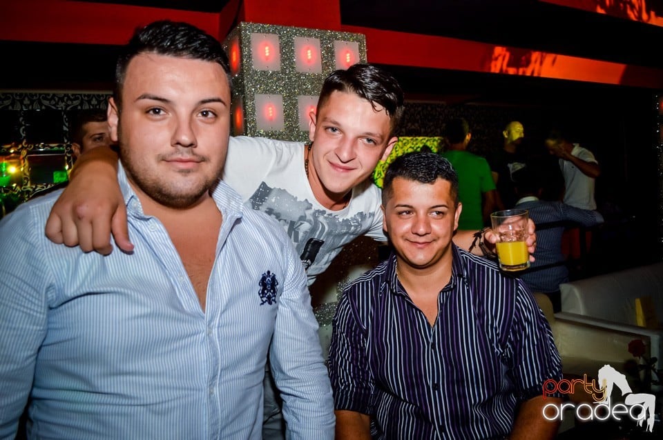 Muzica live Blaga de la Oradea, 