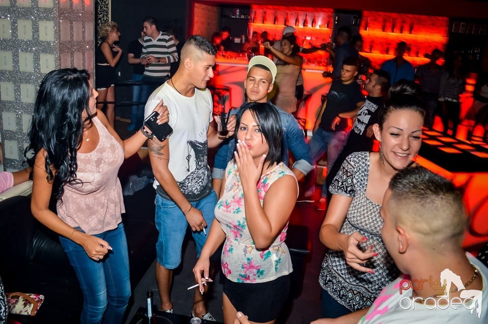 Muzica live Blaga de la Oradea, 