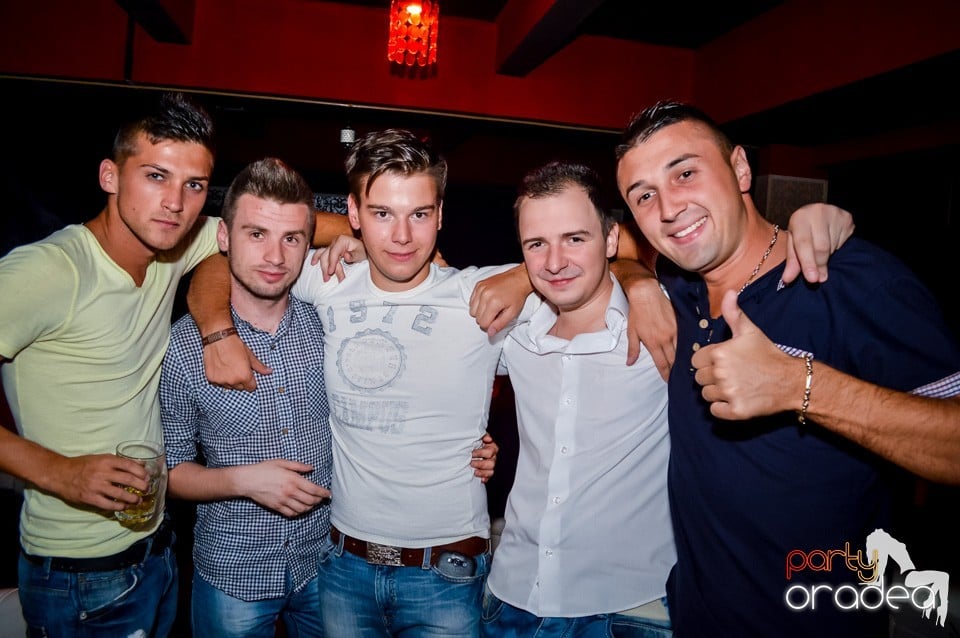 Muzica live Blaga de la Oradea, 