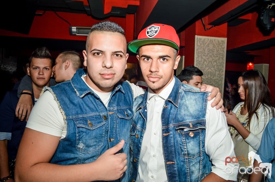 Muzica live Blaga de la Oradea, 