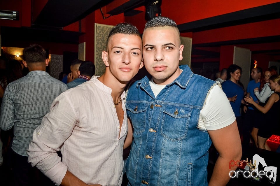 Muzica live Blaga de la Oradea, 