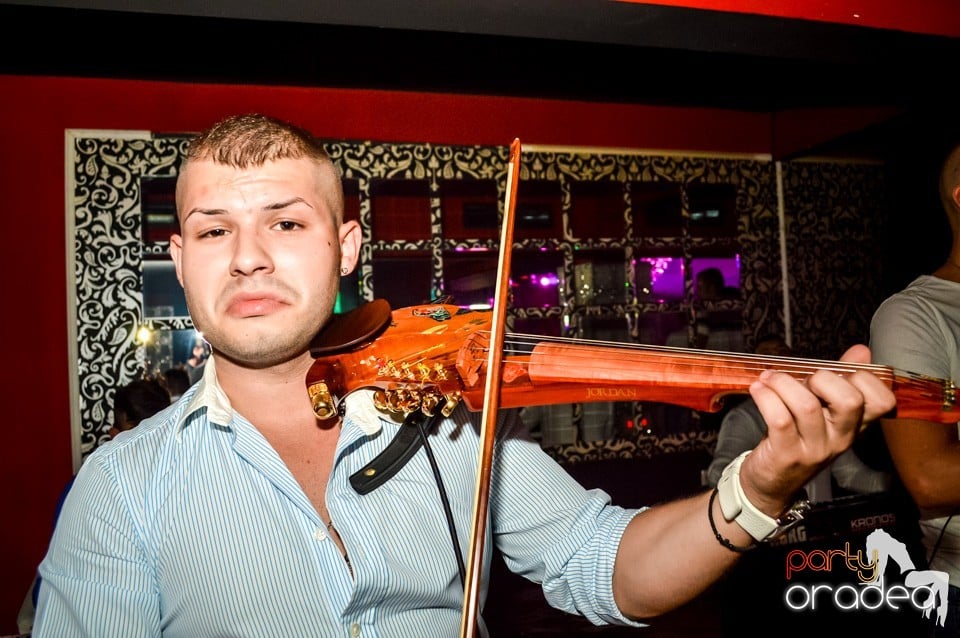 Muzica live Blaga de la Oradea, 