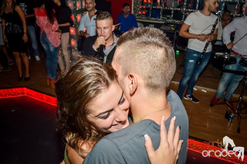 Muzica live Blaga de la Oradea, 