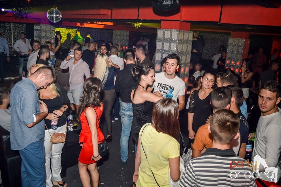 Muzica live Blaga de la Oradea, 