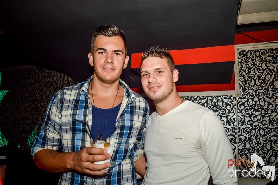 Muzica live Blaga de la Oradea, 