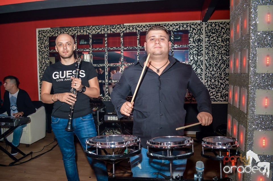 Muzica live Blaga de la Oradea, 