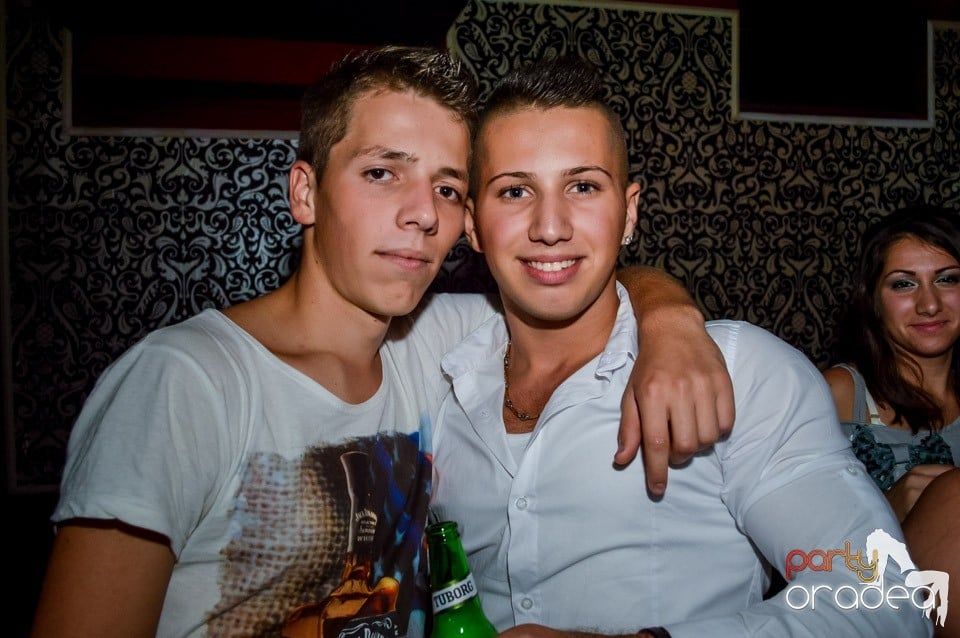 Muzica live Blaga de la Oradea, 