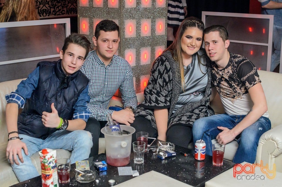 Muzică live la Club Life, 