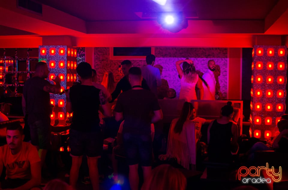 Muzica live @ Life Club, 