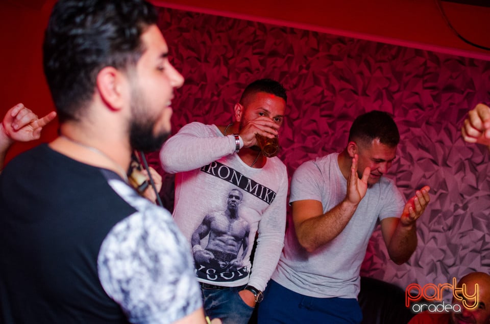 Muzica live @ Life Club, 