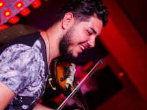 Muzica live @ Life Club