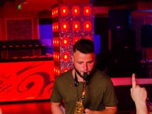 Muzica live @ Life Club