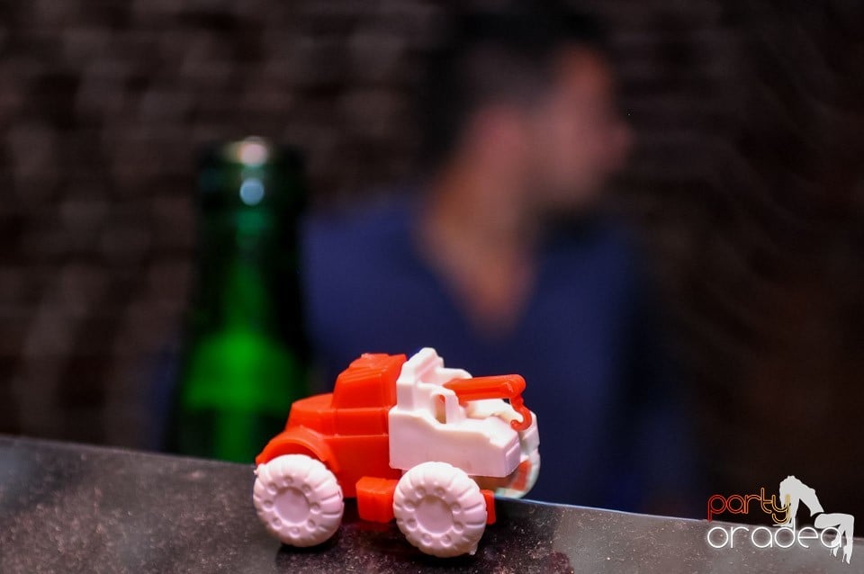 Muzică şi voie bună în Club Escape, 