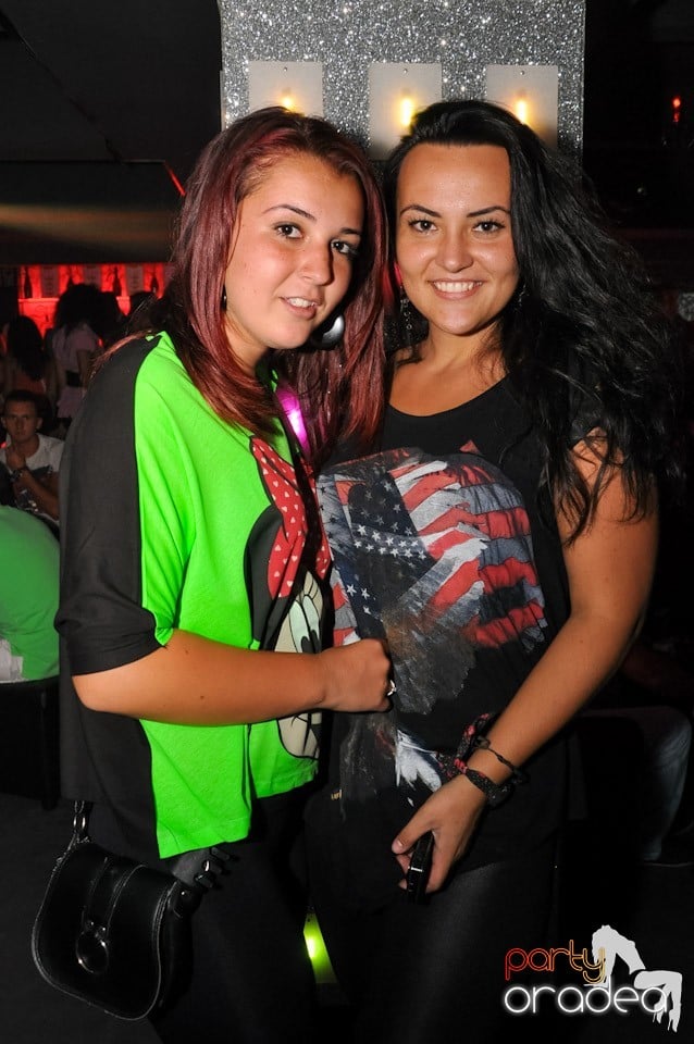 Muzică şi voie bună în Life Club, 