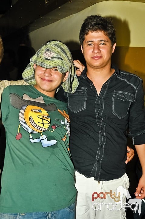 Muzică şi voie bună în Yellow Submarine, 