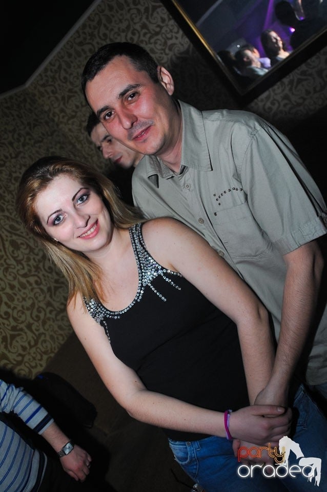 Nebunie în Club Life, 