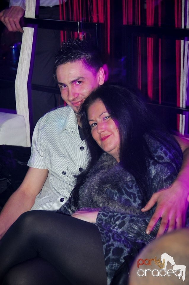 Nebunie în Club Life, 