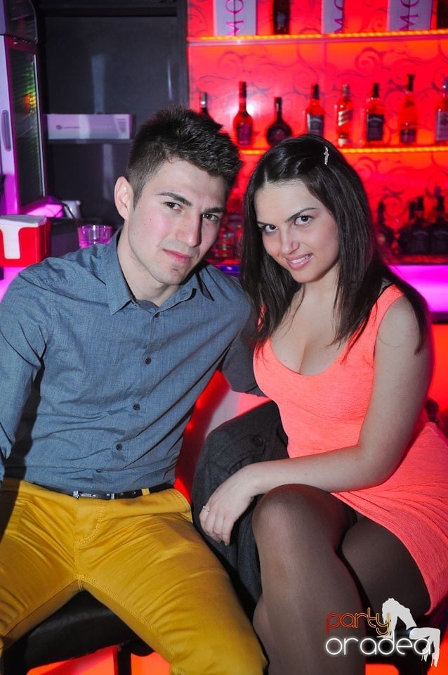 Nebunie în Club Life, 