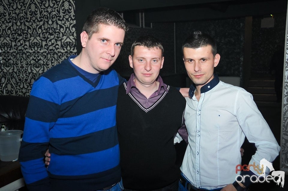 Nebunie în Club Life, 