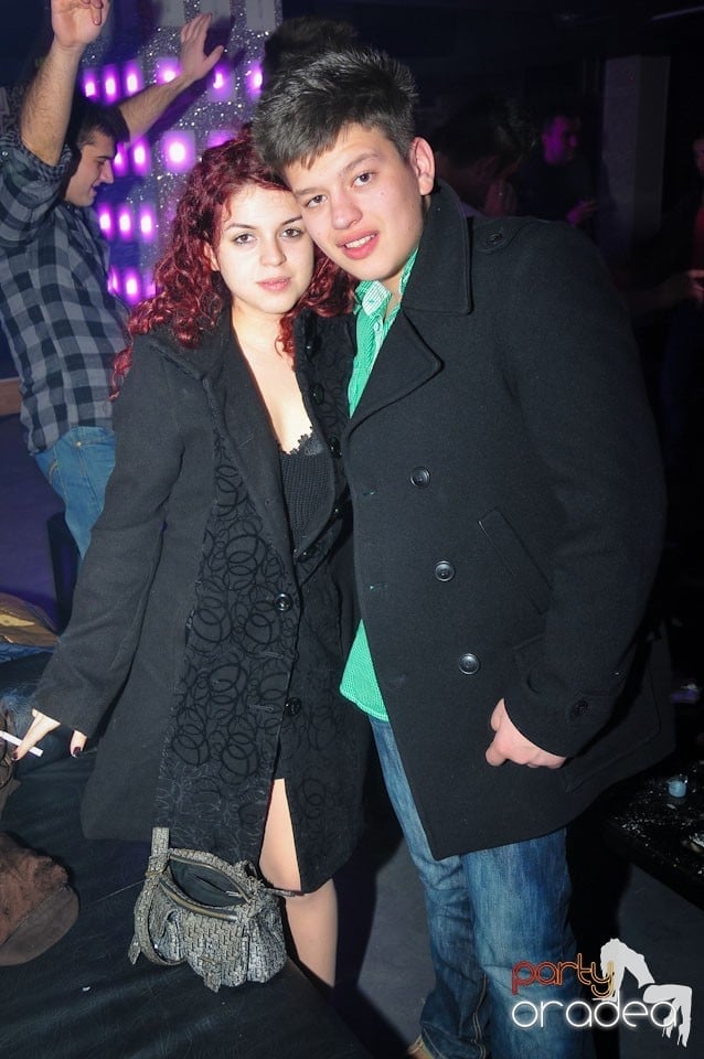 Nebunie în Club Life, 