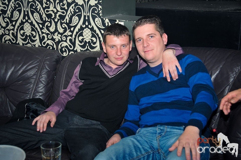 Nebunie în Club Life, 