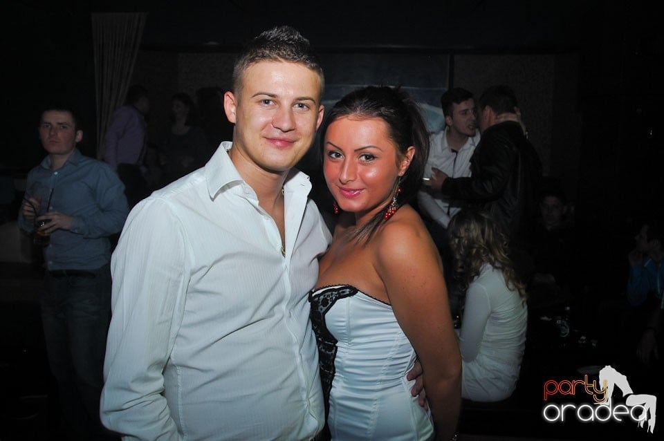 Nebunie în Club Life, 