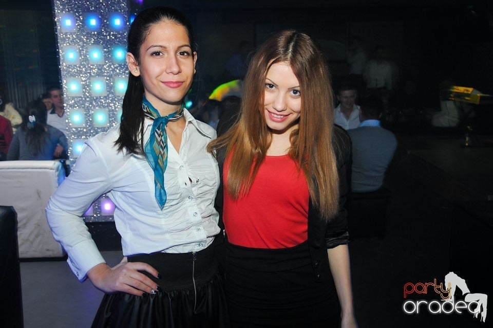 Nebunie în Club Life, 