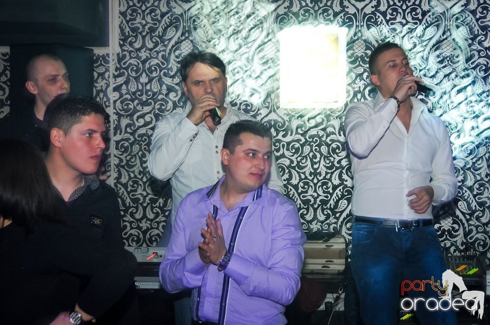 Nebunie în Club Life, 