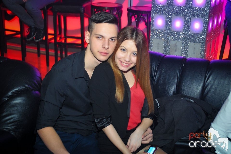 Nebunie în Club Life, 