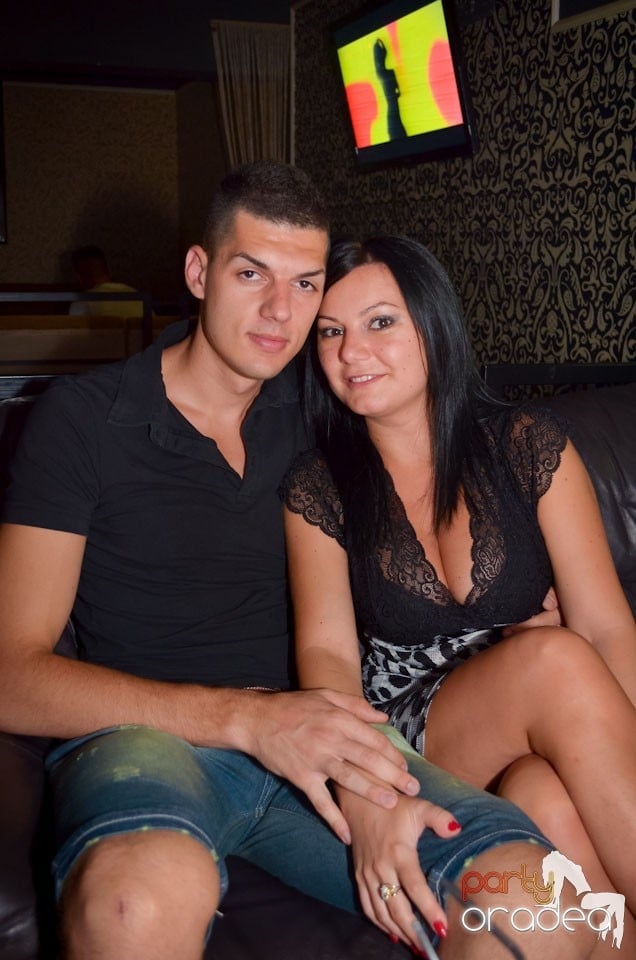 Nebunie în Club Life, 